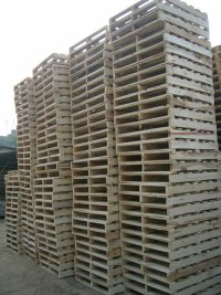 武汉木托盘加工厂浅谈影响木质托盘的加工质量因素